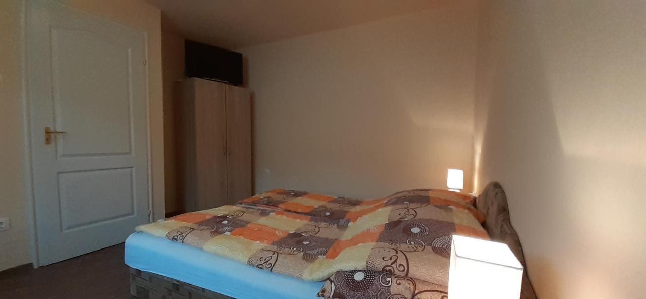 Rozika Apartman Ii. Hajdúszoboszló Extérieur photo